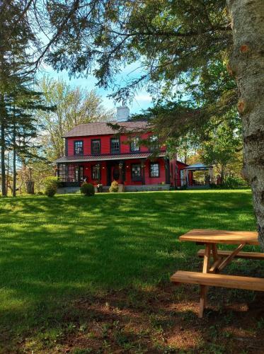 Bed & Breakfast Auberge Et Caf� Sous L'�toile Du Sheriff Sheppard