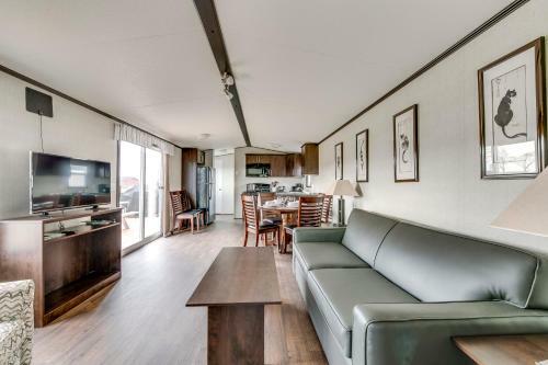 Sunset Cottage Unit #208