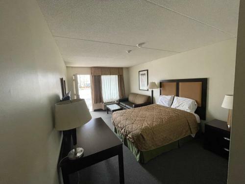 Motel Heritage Inn & Suites