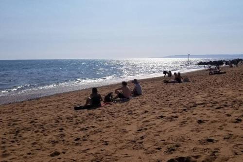 Apartamento Seaside Studio Right On The Coastal Path.