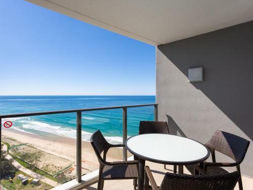 Apartamento Serain Residences On Surfers