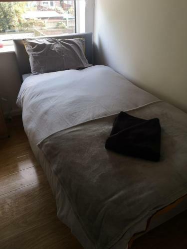 Modern Property Close To Aintree Hospital & Motorways