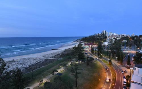 X Kirra Apartments