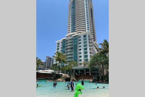Crown Towers - Private Apartment
