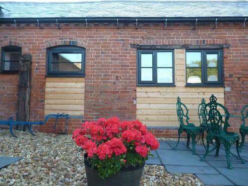 White House Farm Cottages