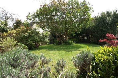 Pretty Cotswold Cottage Close To Chipping Campden