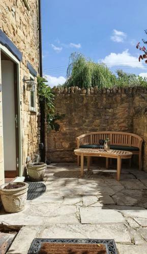 Granary Cottage - Luxury Barn Conversion