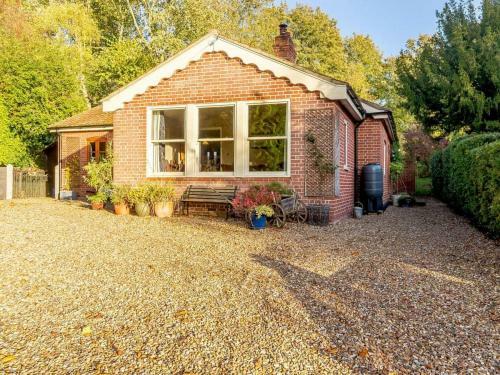 Manor Cottage Bungalow