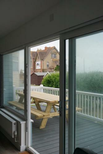 Deluxe Lundy View Villa With Sea Views