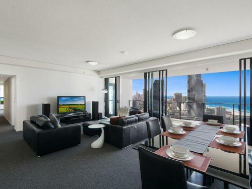 Apartamento Spacious Sub Penthouse With Ocean View At Sierra Grand Broadbeach