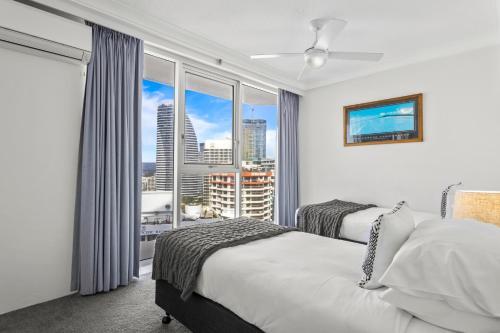 Madecomfy Beach Haven Beachfront 2-bed Apartment