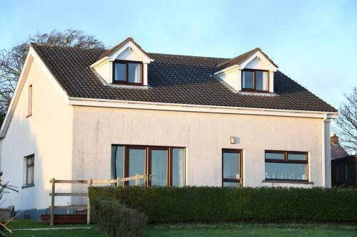Whitehead Holiday Cottage