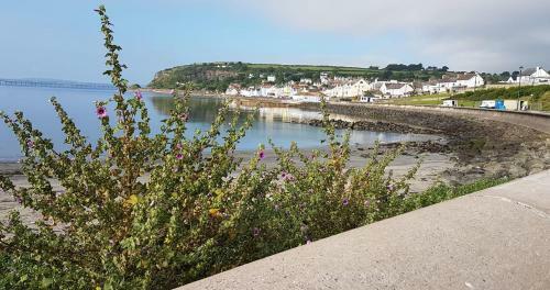 Temple-effin Self Catering Holiday Cottage