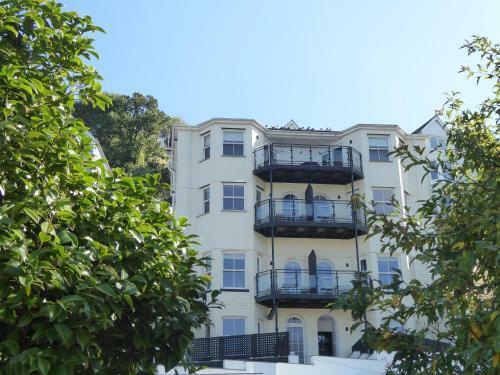 Harbour View Apartment