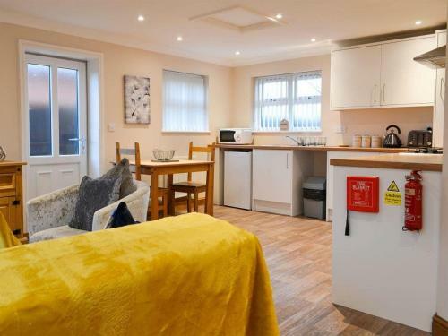 California Cottage - Uk30411