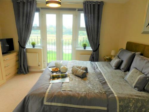 Riverview - Sleeps 4, Wimborne, Dorset.