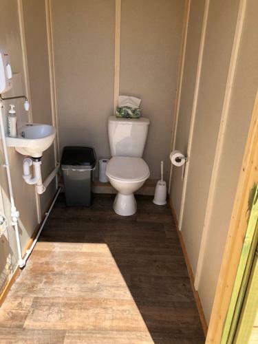 Omaha Meadows Glamping