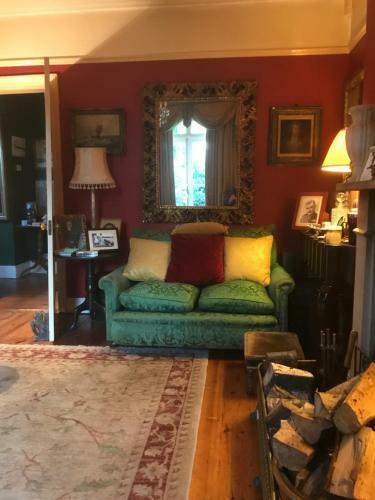 Bed & Breakfast 10 St James Villas