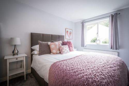 Bellman Apartment - Pet Friendly With Parking