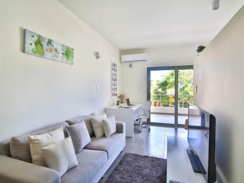 Hostal Room In Apartment - Cozy Studio Completely Renovated