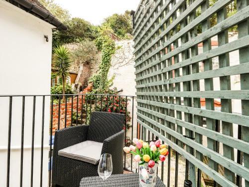 Bridge View Apartment