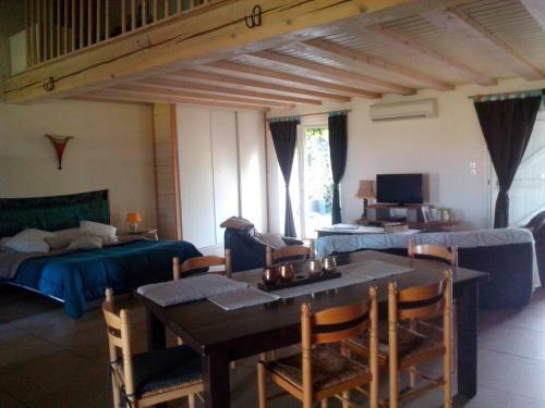 Bed & Breakfast Ch�teau De Cr�cy