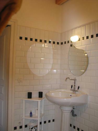 Hostal Le P�ch� De Paresse