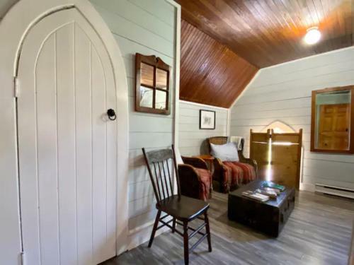 Unique Stay! Converted Church In Idyllic Location