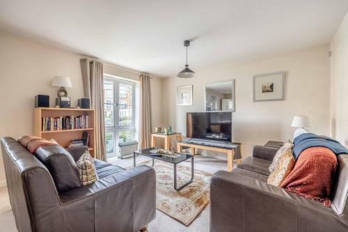 Apartamento Cosy 2 Bed 2 Bath Central Windsor & Parking