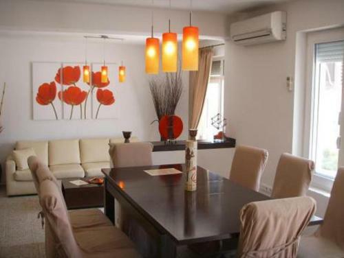 Immaculate 4-bed Villa In Balchic Bulgaria