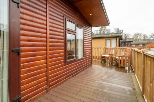 Brightwater Lodge - White Cross Bay