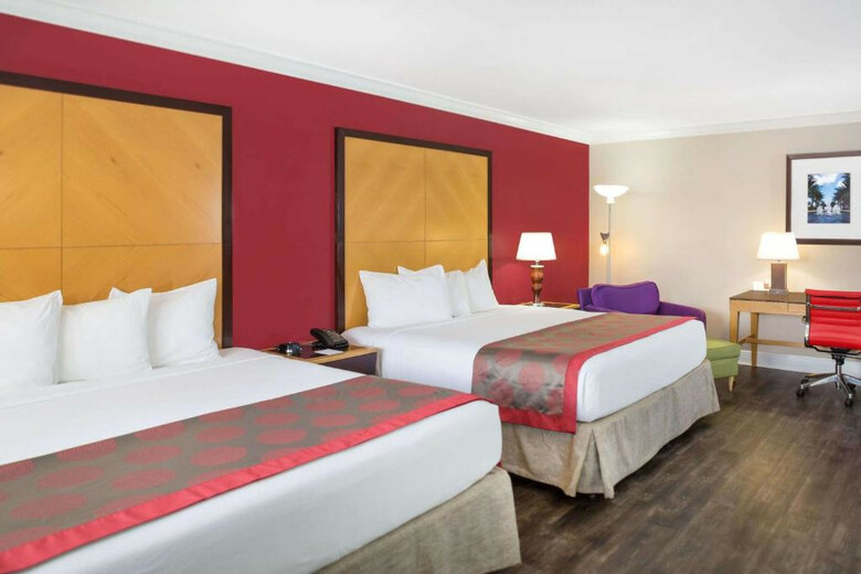 Hotel Ramada Miami Airport