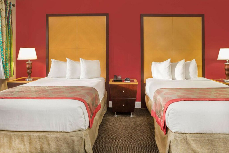 Hotel Ramada Miami Airport