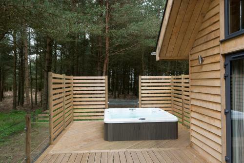 Bracken Howe Lodge