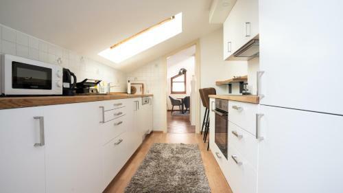Apartamento Sch�ne 4-zimmer Wohnung Mitten In Den Alpen