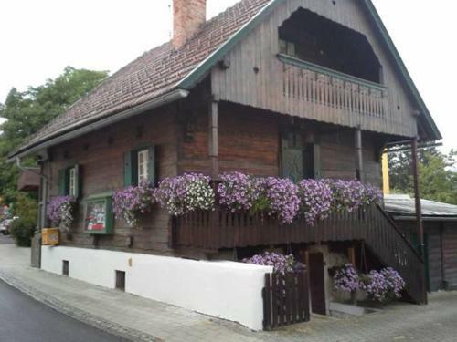 Reginas Ferienh�uschen