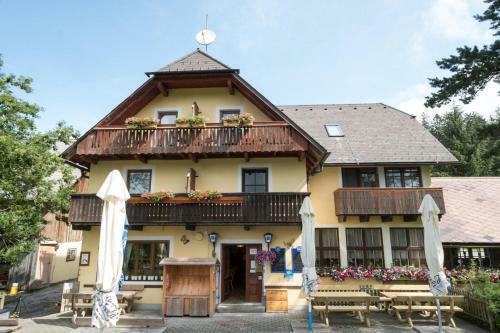 Posada Gasthof Schlagobersbauer