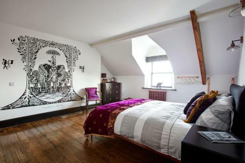 Hostal Jet Black Jewel