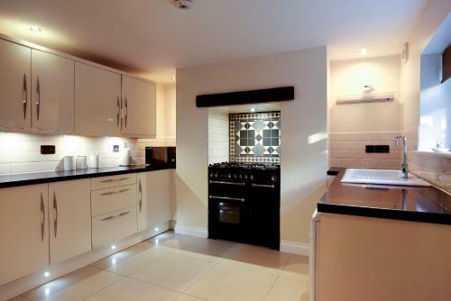 Willow Tree - Dog Friendly, Spacious & Central