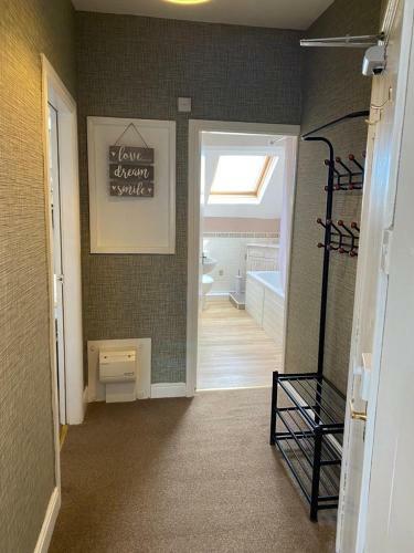 Apartment 4, Crescent Avenue
