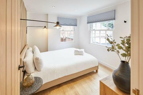 Host & Stay - Golden Lion Apartments