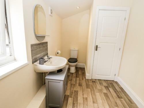 4 Normanby Terrace