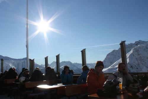 Hostal Garni Montana