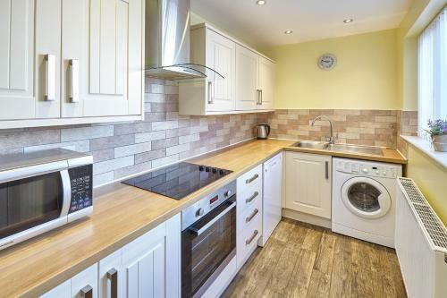 Host & Stay - Rosemill