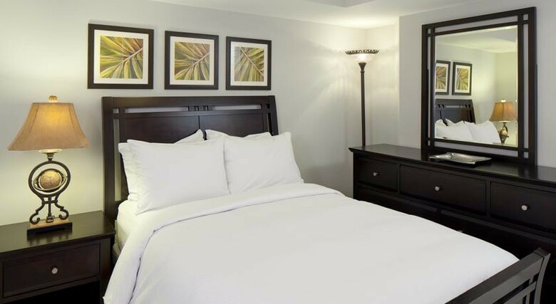 Hampton Inn & Suites By Hilton Miami Brickell Hotel