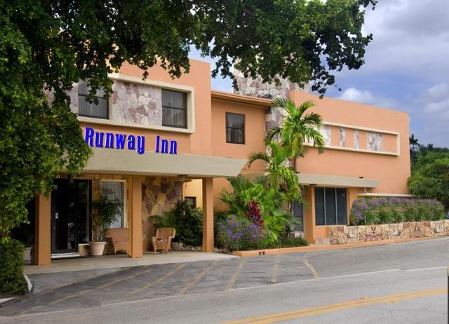 Hotel Runway Inn Miami