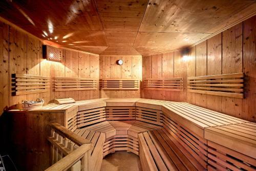 Hotel Ever Gr�n Kaprun - New Opening