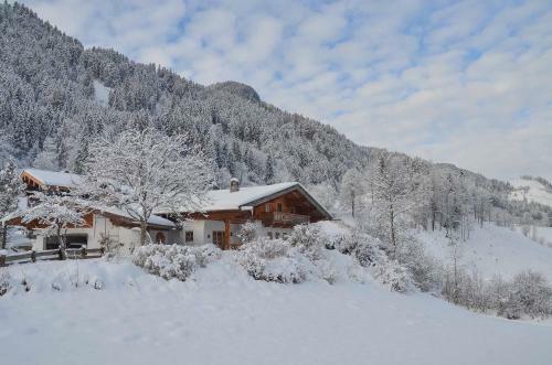 Landsitz Staudach - Country Chalet Staudach