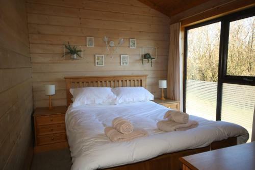 Hartland Hideaway Lodge