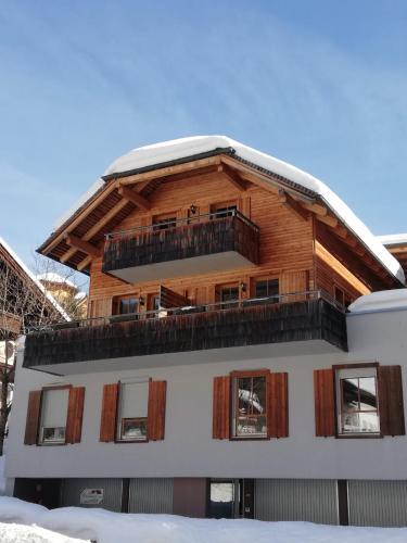 Apartamento Appartement Moni / Golf U. Ski / Top 9